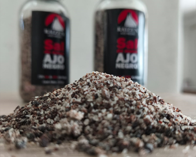 sal3 SAL con Ajo Negro x 120gr.